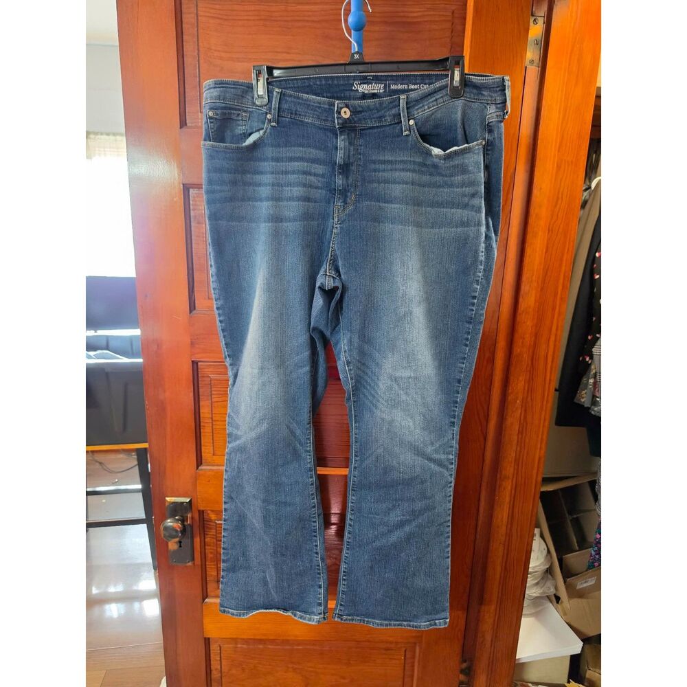 Signature by Levi Strauss Women’s Jeans 22M W36 L32 Modern Bootcut Blue Denim
